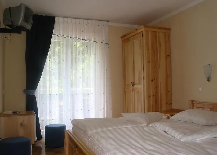 And Museum First 3* Солчава