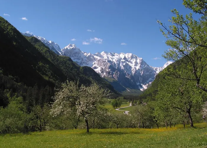 And Museum First Мини-отель